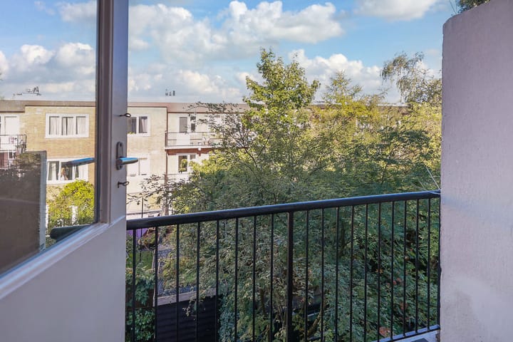 Foto 16 van Finsenstraat 7-2