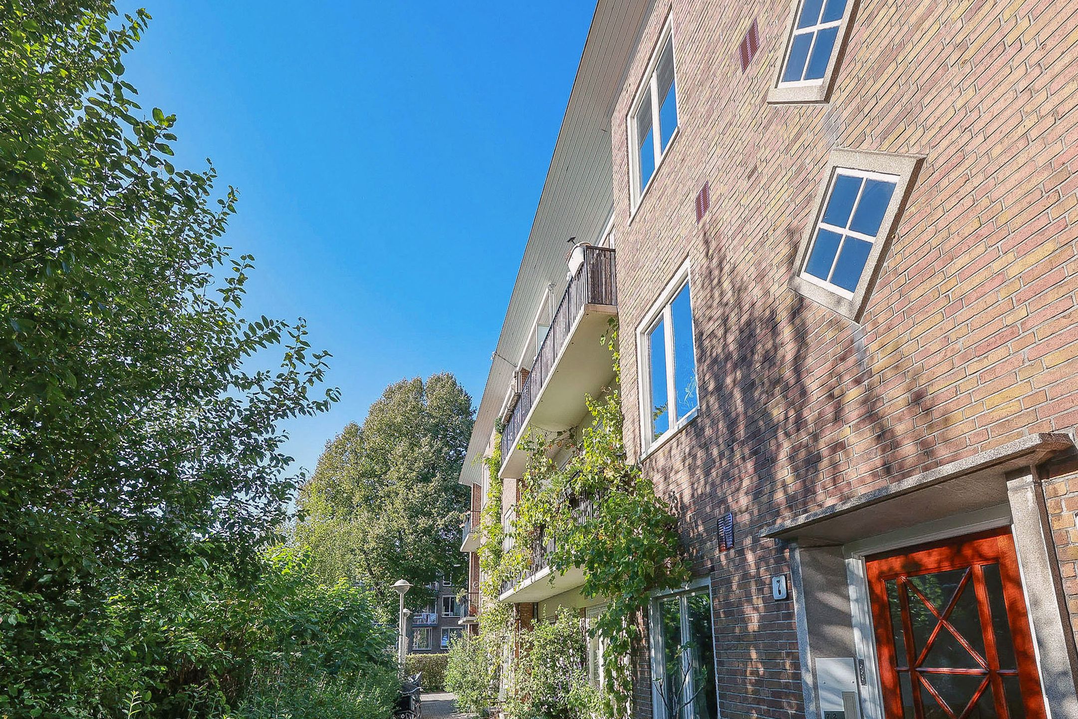 Foto 27 van Finsenstraat 7-2