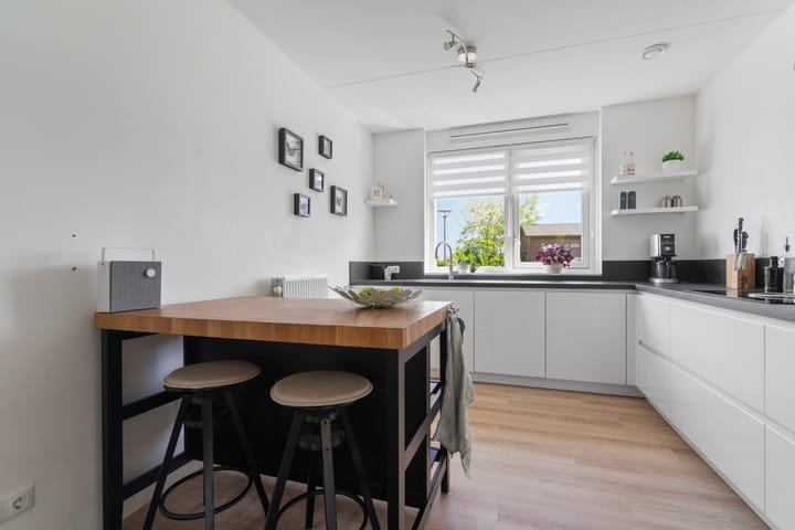 Foto 4 van Biezenstraat 1