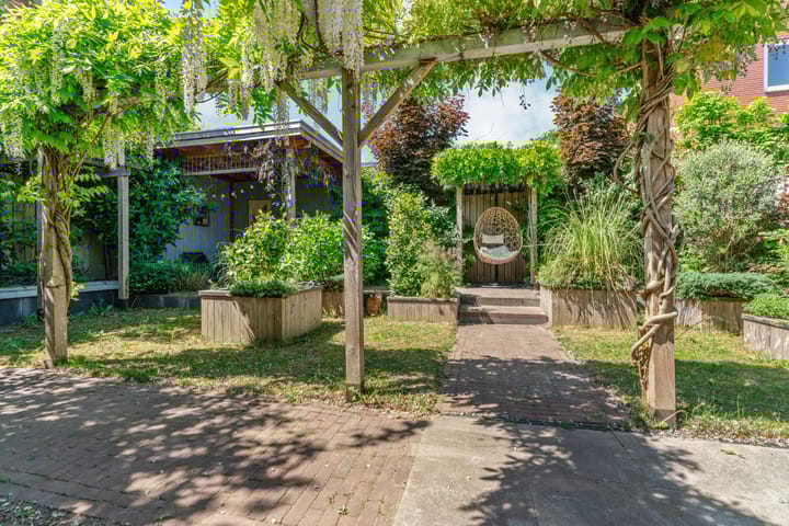 Foto 5 van Biezenstraat 1