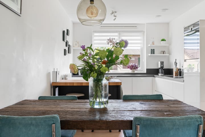 Foto 12 van Biezenstraat 1