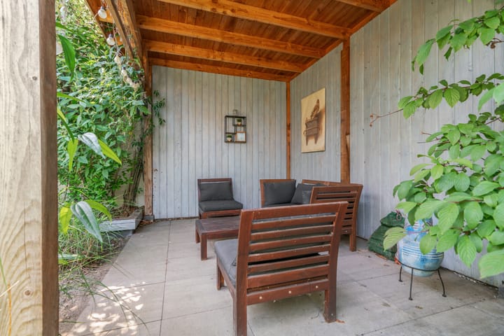 Foto 37 van Biezenstraat 1