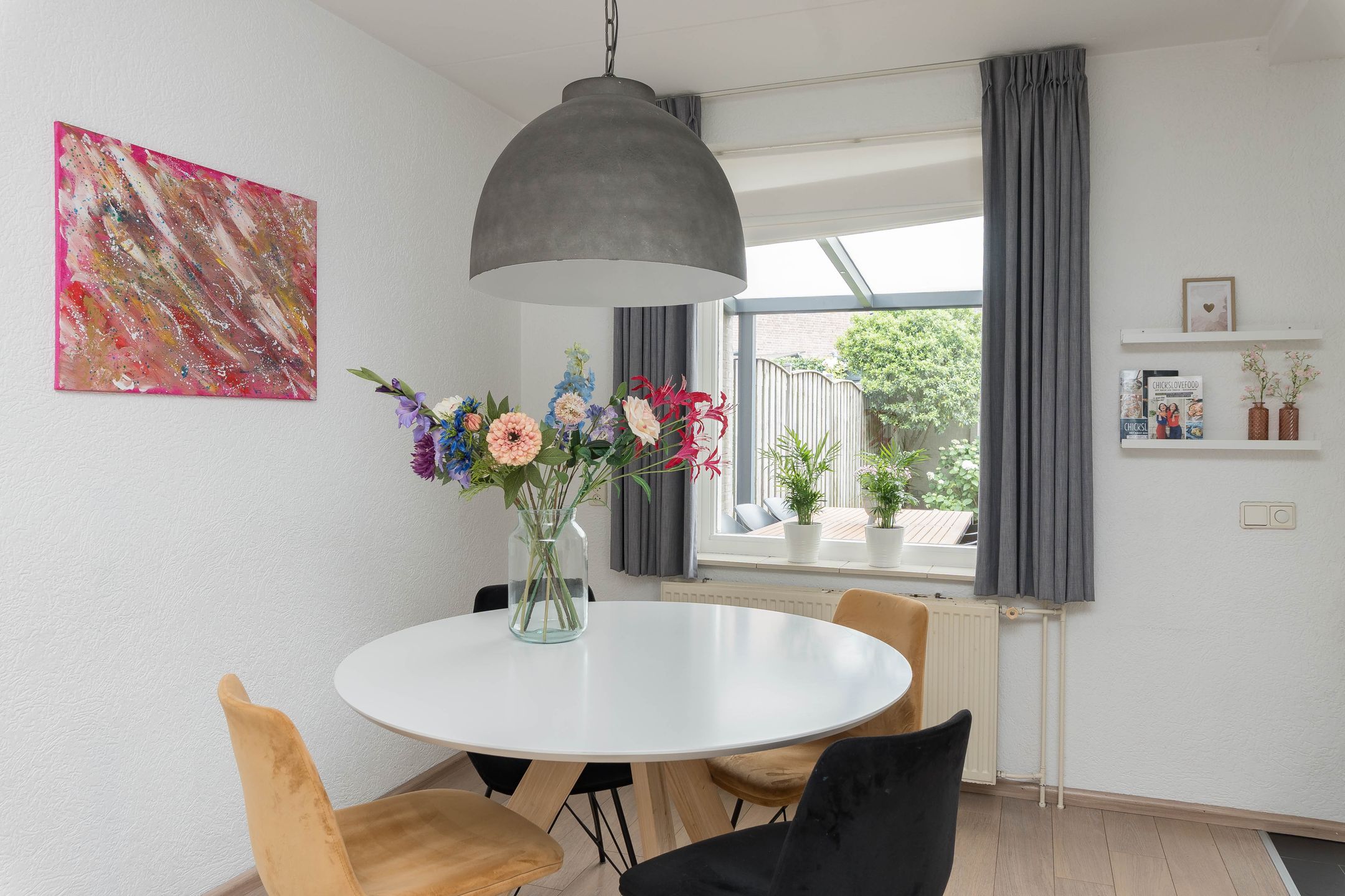 Photo 12 of Kwaadeindstraat 51