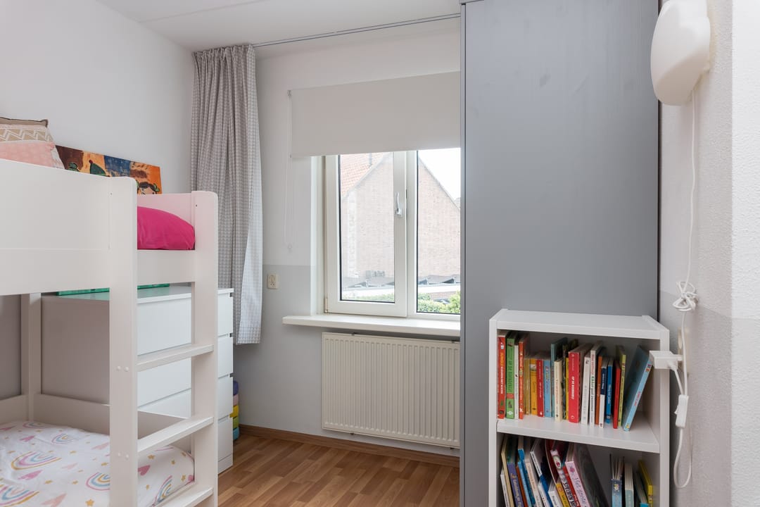 Photo 23 of Kwaadeindstraat 51