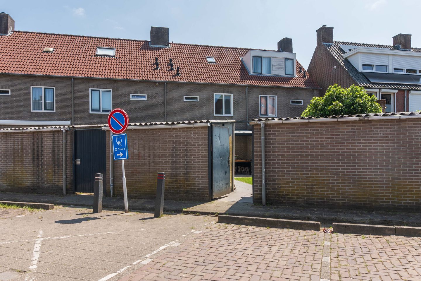 Photo 40 of Kwaadeindstraat 51
