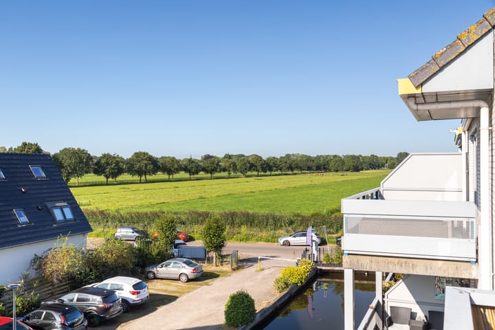 Photo 29 of Port Broclede 37