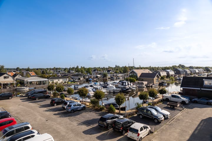 Photo 39 of Port Broclede 37