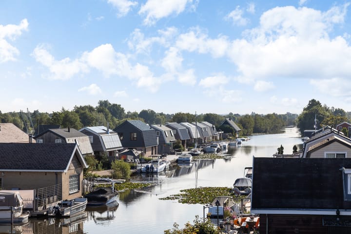 Photo 40 of Port Broclede 37