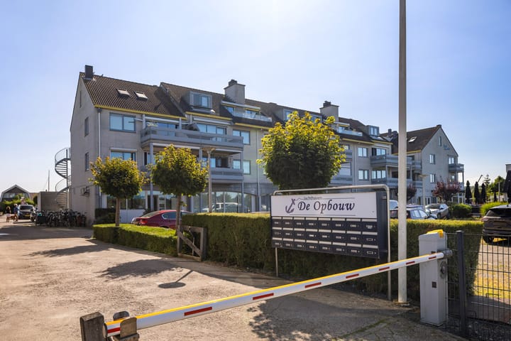 Photo 43 of Port Broclede 37