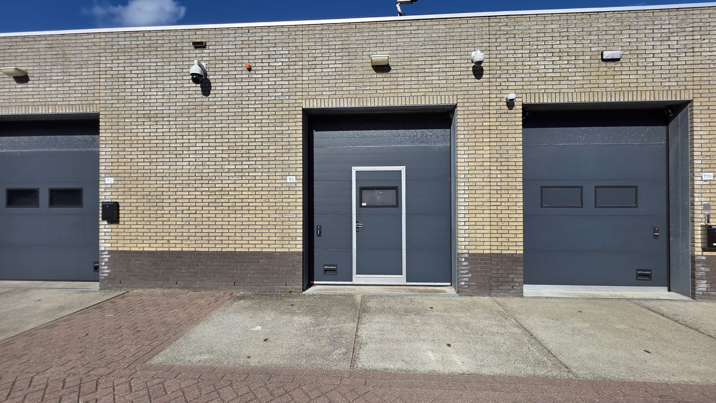 Bekijk foto 3 van Ambachtsweg 11-ii