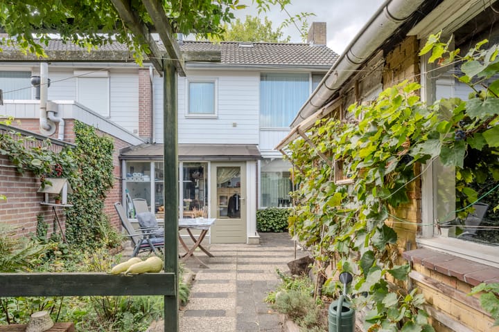 Photo 5 of Gazellestraat 12