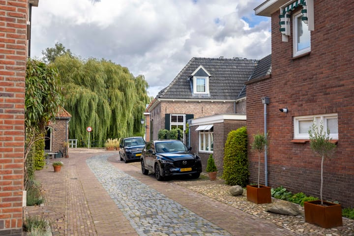 Foto 62 van Lange Molenstraat 9