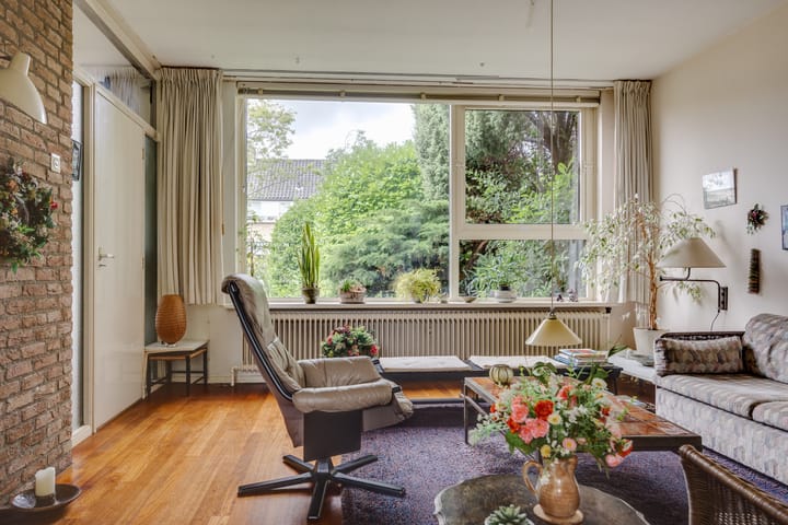 Photo 17 of Van Boetzelaerlaan 22