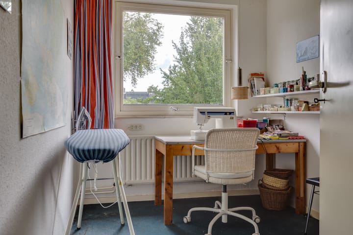 Photo 18 of Van Boetzelaerlaan 22