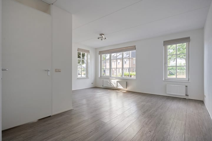 Foto 9 van Lisdodde 26