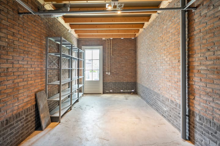 Foto 40 van Lisdodde 26