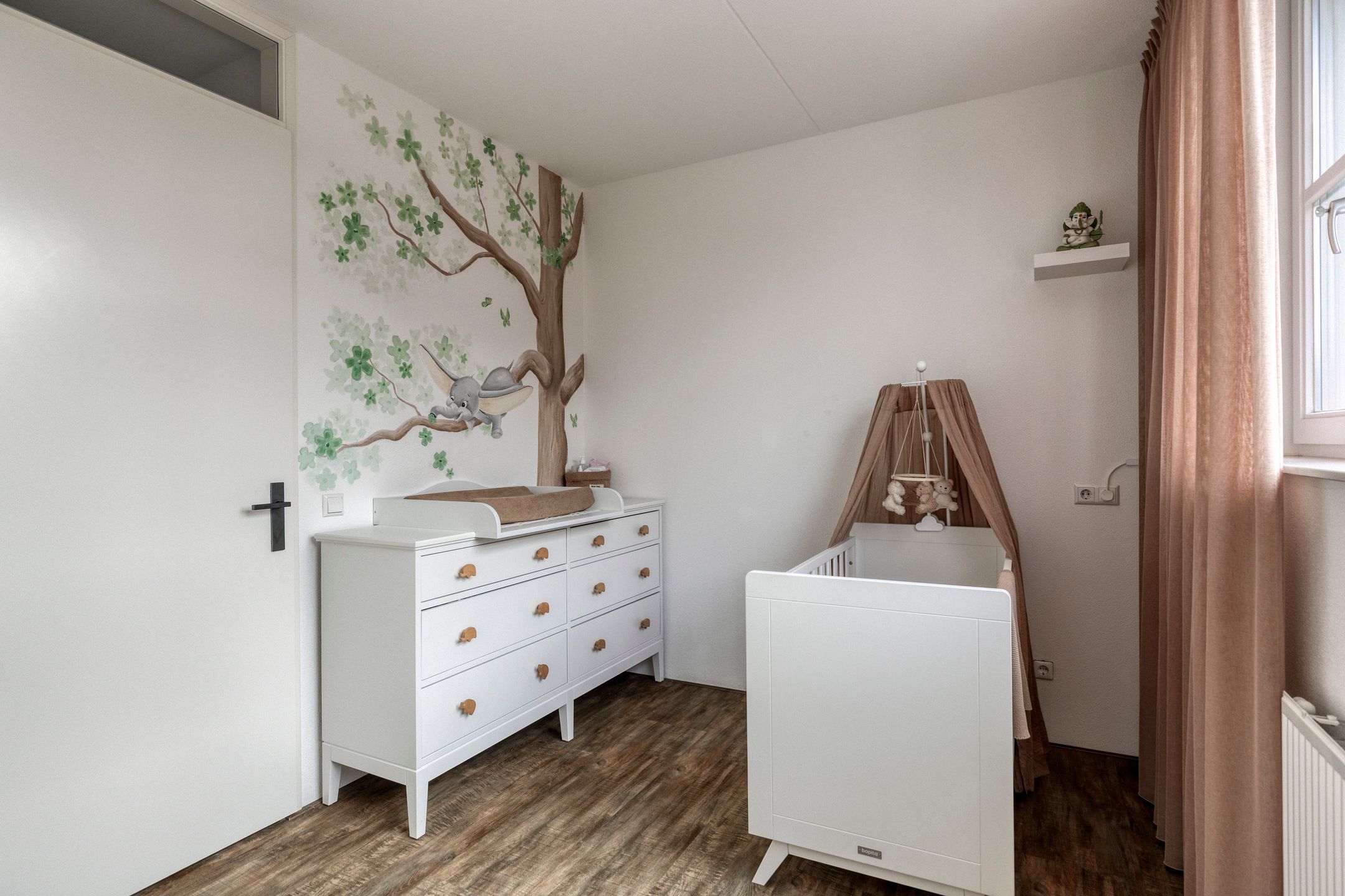 Foto 24 van De Heerenhof 16