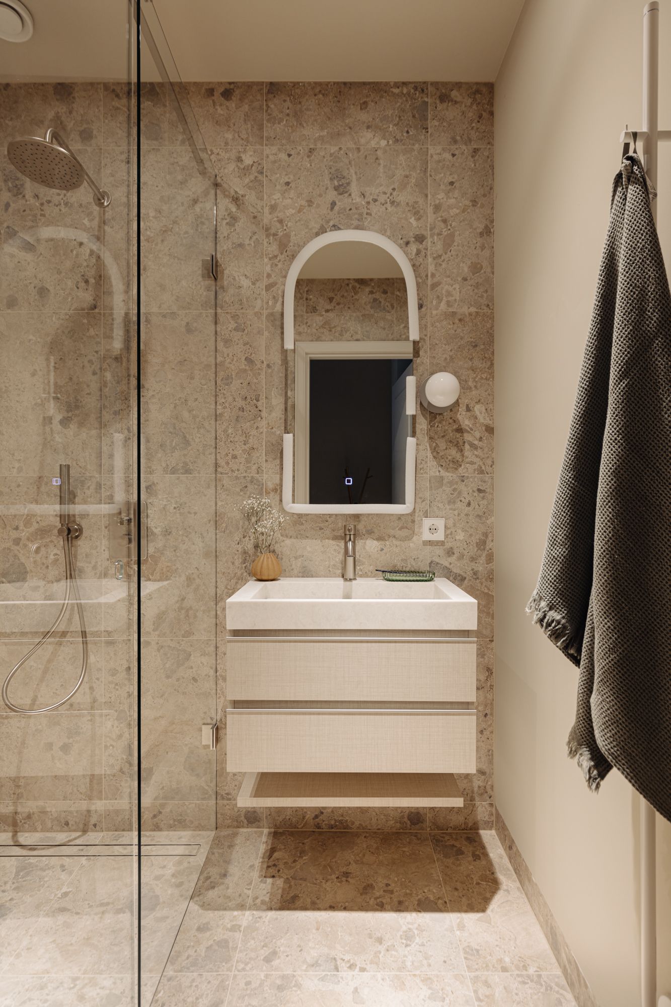 Foto 14 van Waldeck Pyrmontlaan 4-H