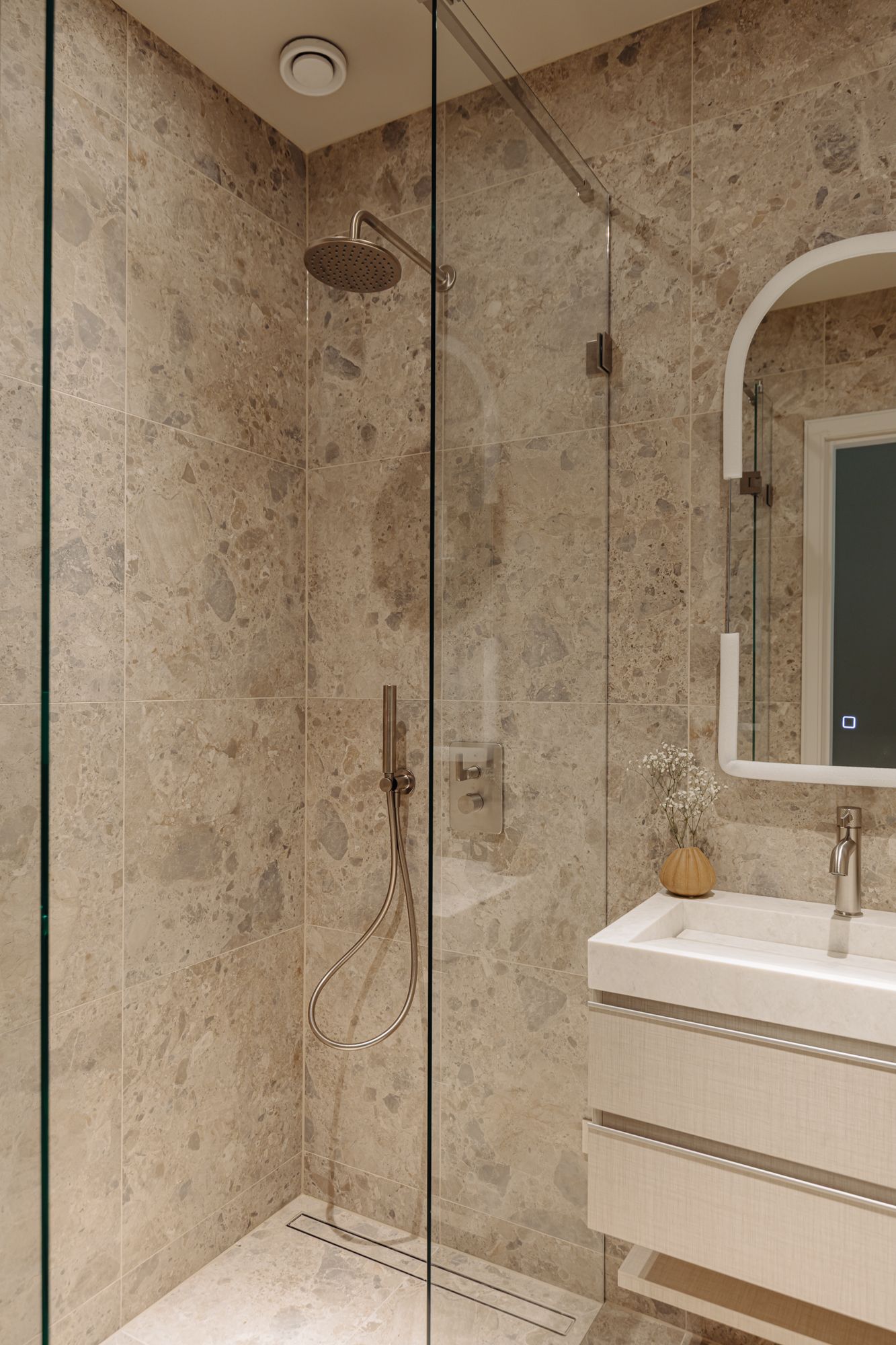 Foto 15 van Waldeck Pyrmontlaan 4-H