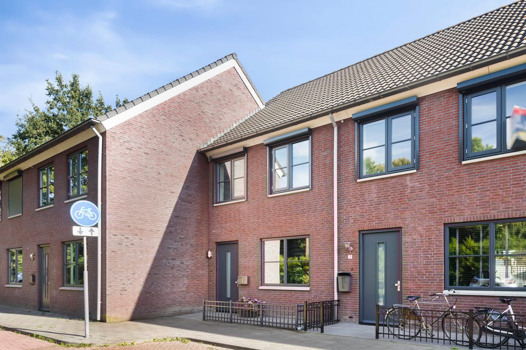 Foto 1 van Pastoor van der Meijdenstraat 5