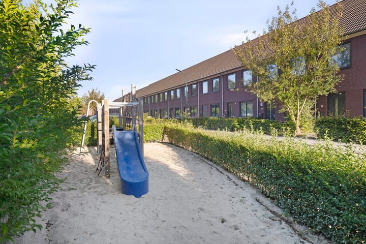 Foto 3 van Pastoor van der Meijdenstraat 5