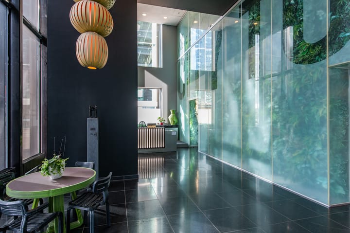 Foto 2 van Anna van Buerenplein 260