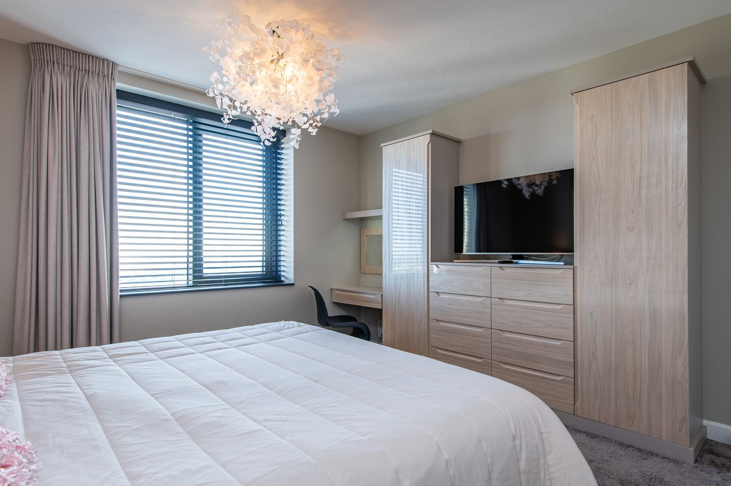 Foto 34 van Anna van Buerenplein 260