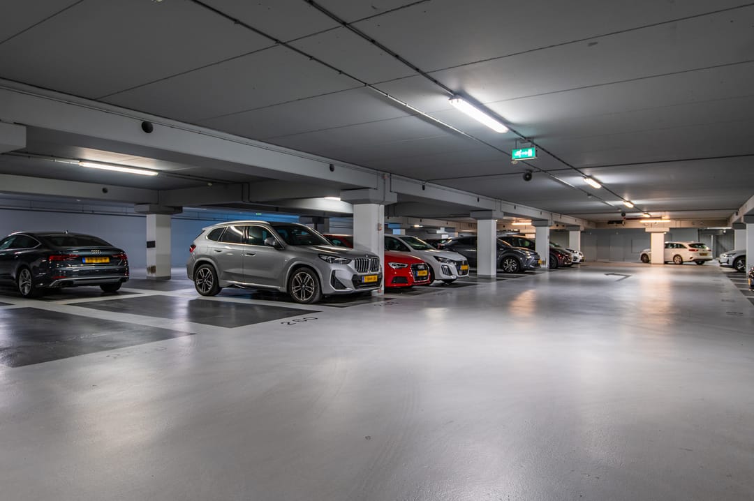 Foto 43 van Anna van Buerenplein 260