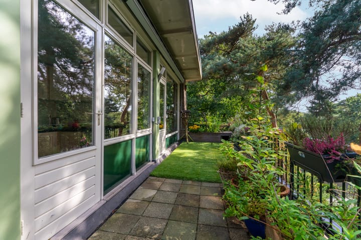 Foto 4 van Franckstraat 1-4