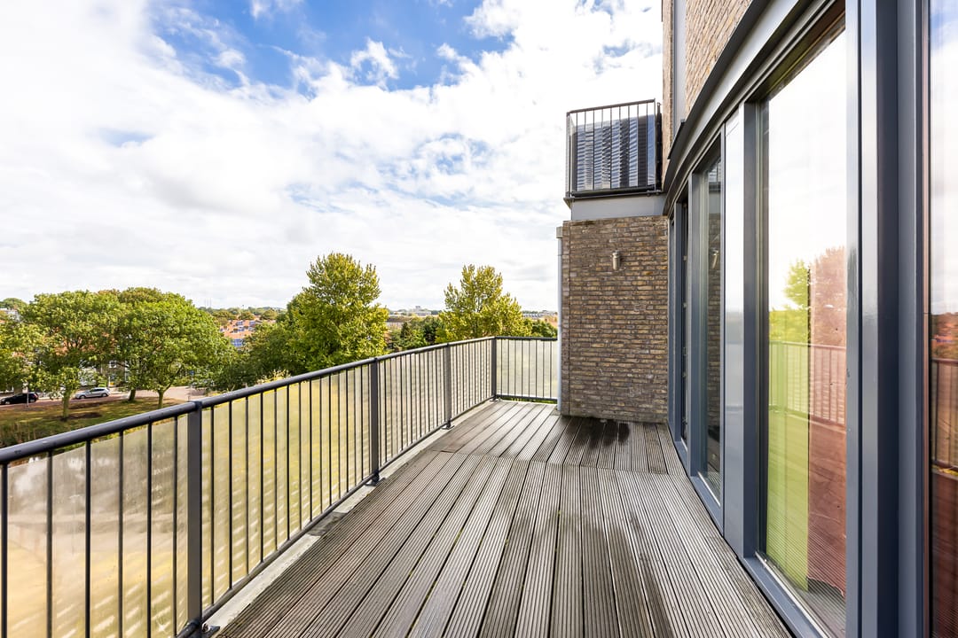 Foto 17 van Antoni Gaudipark 54