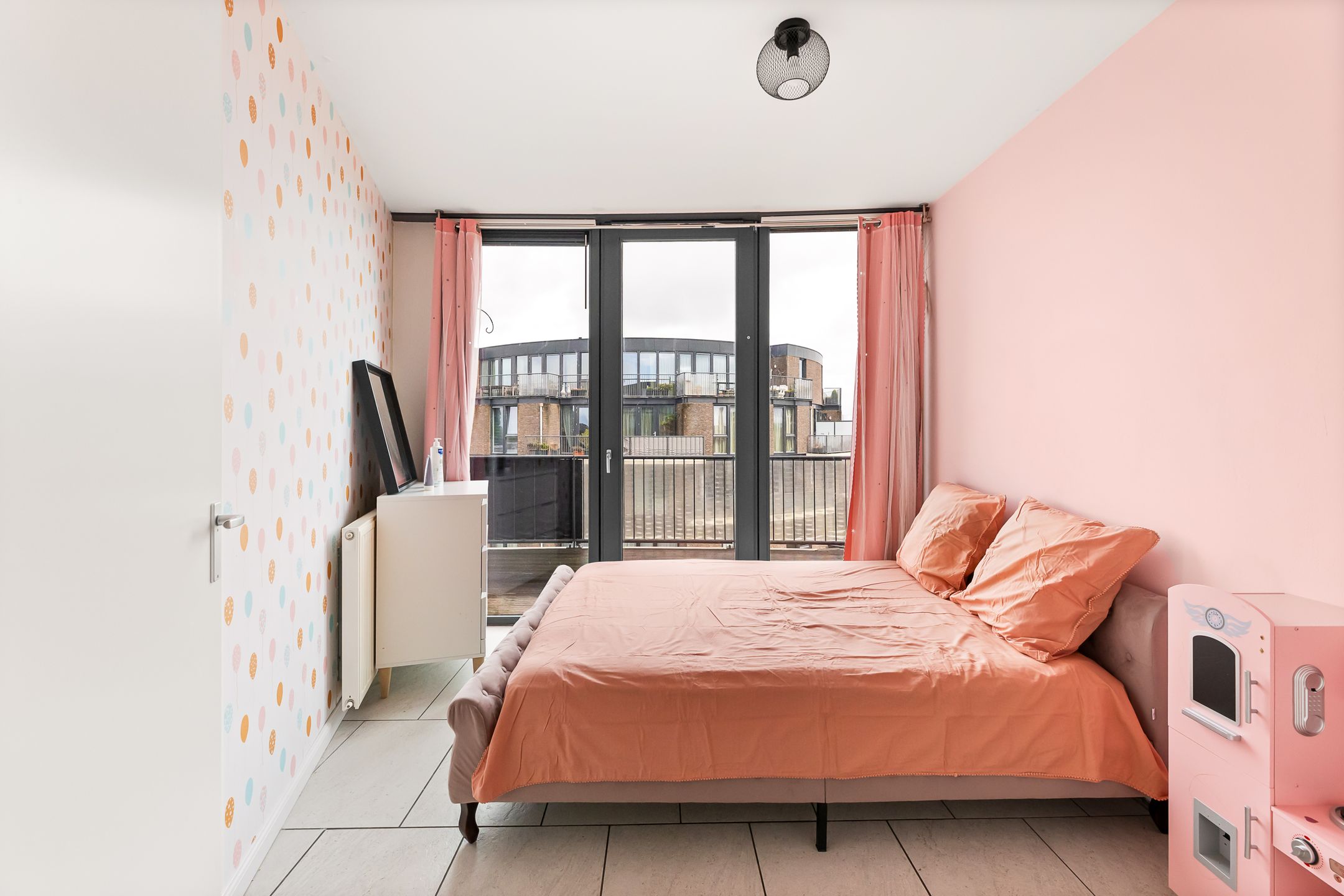 Foto 21 van Antoni Gaudipark 54