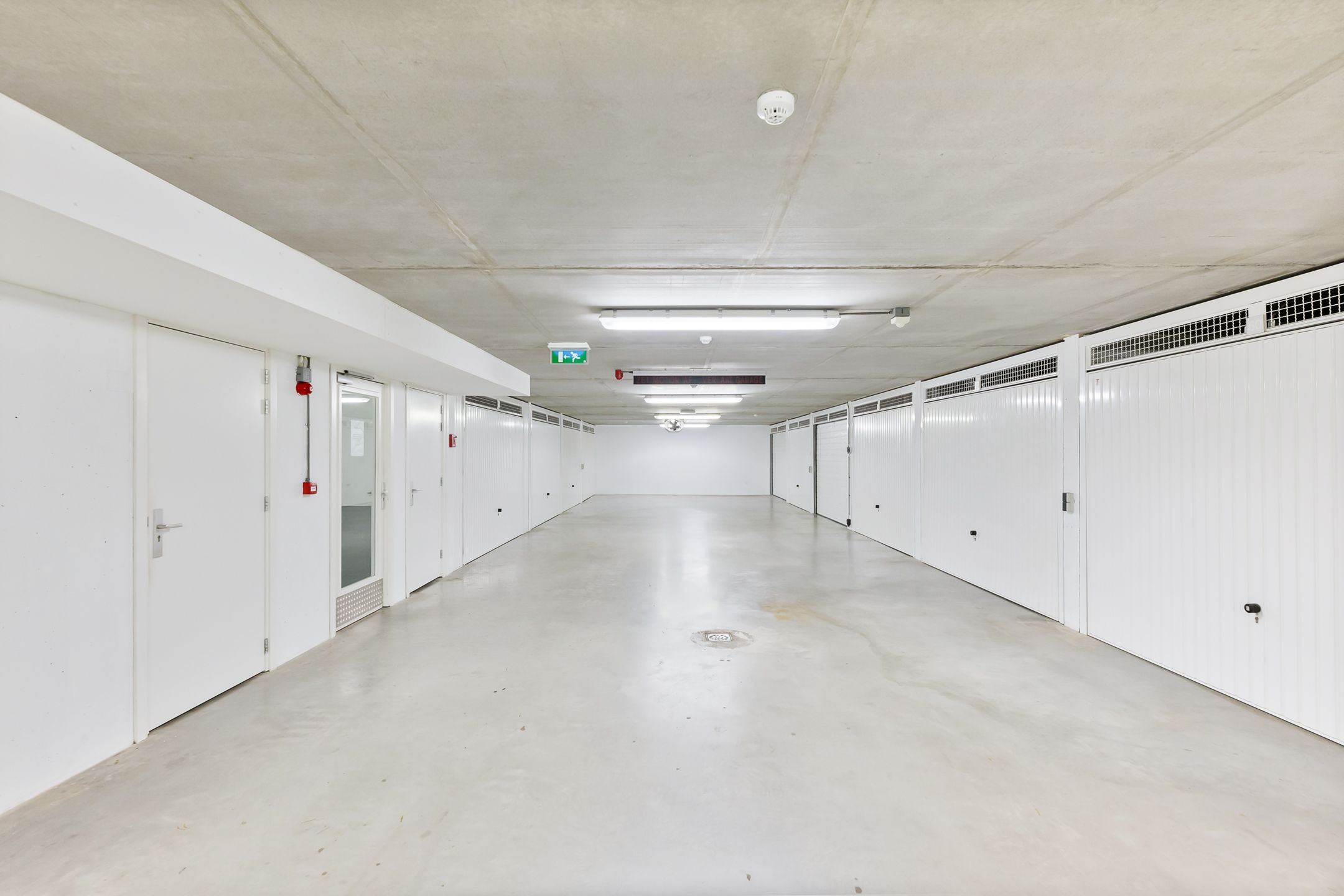 Foto 30 van Antoni Gaudipark 54