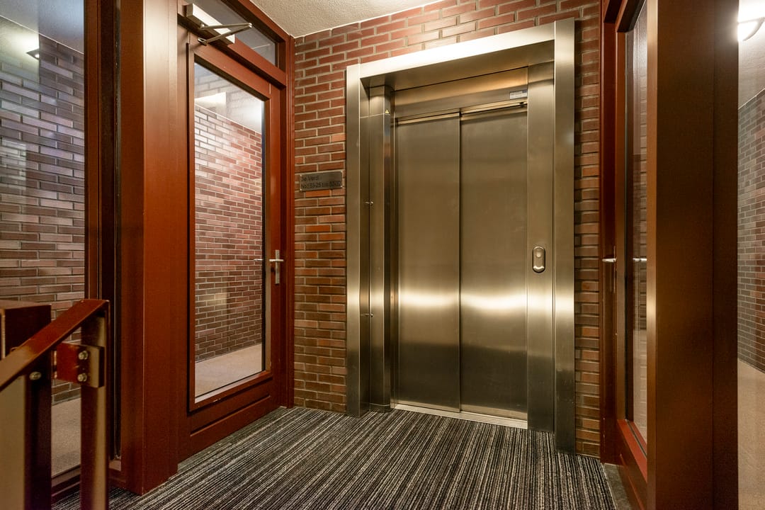 Photo 11 of Graaf van Rechterenweg 53-31