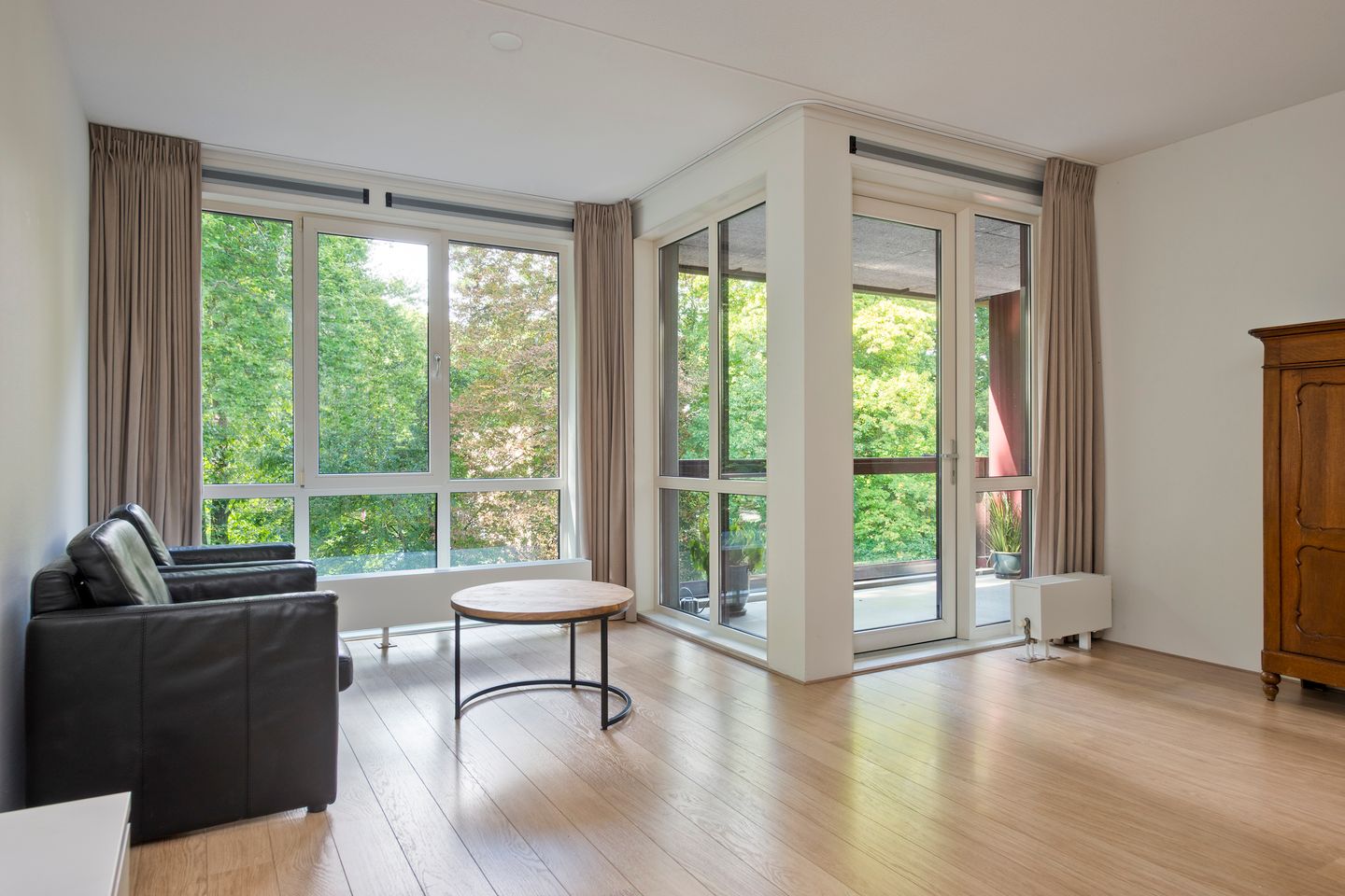 Photo 20 of Graaf van Rechterenweg 53-31