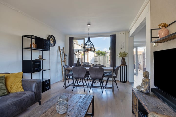 Foto 11 van De Vriesstraat 30