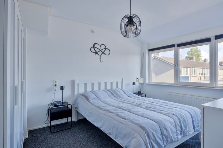 Foto 16 van De Vriesstraat 30