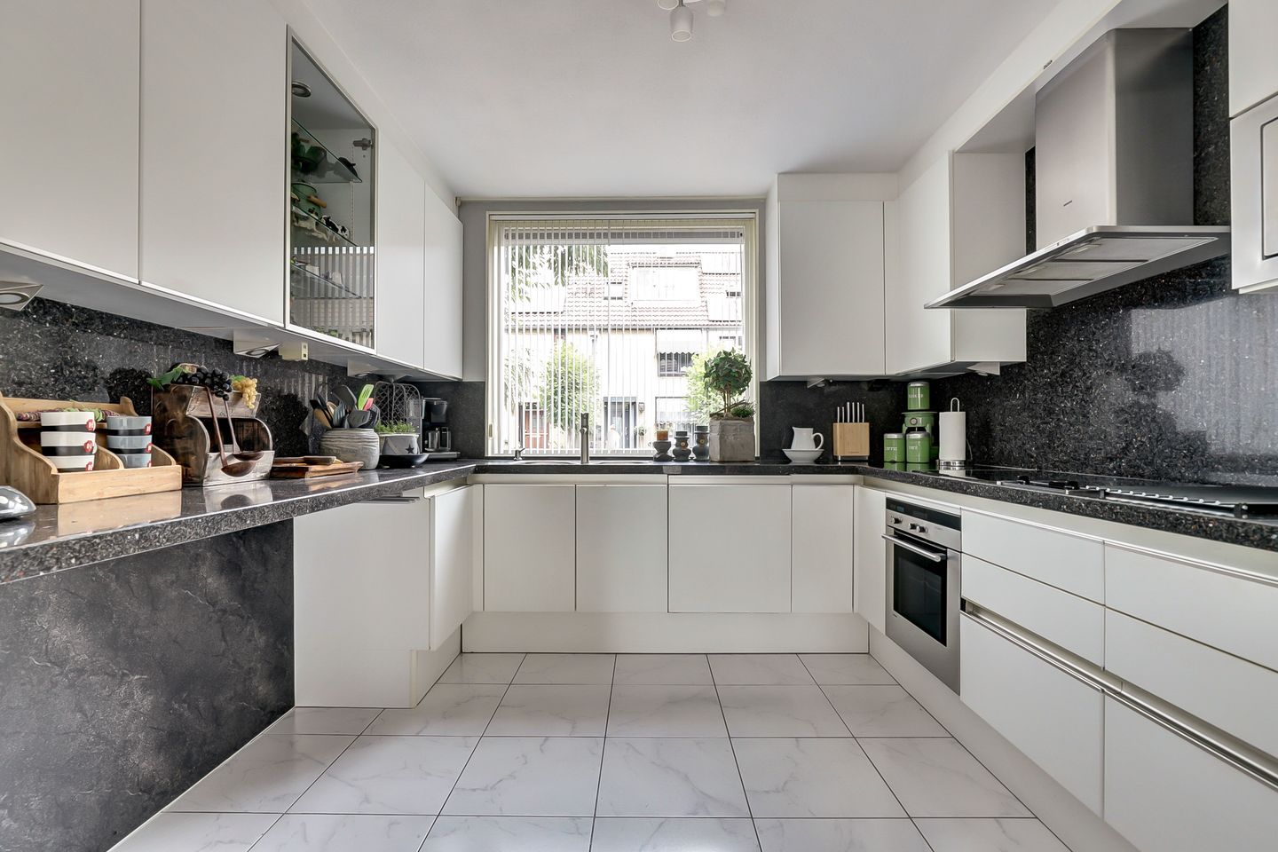 Foto 14 van Baljuwslag 12