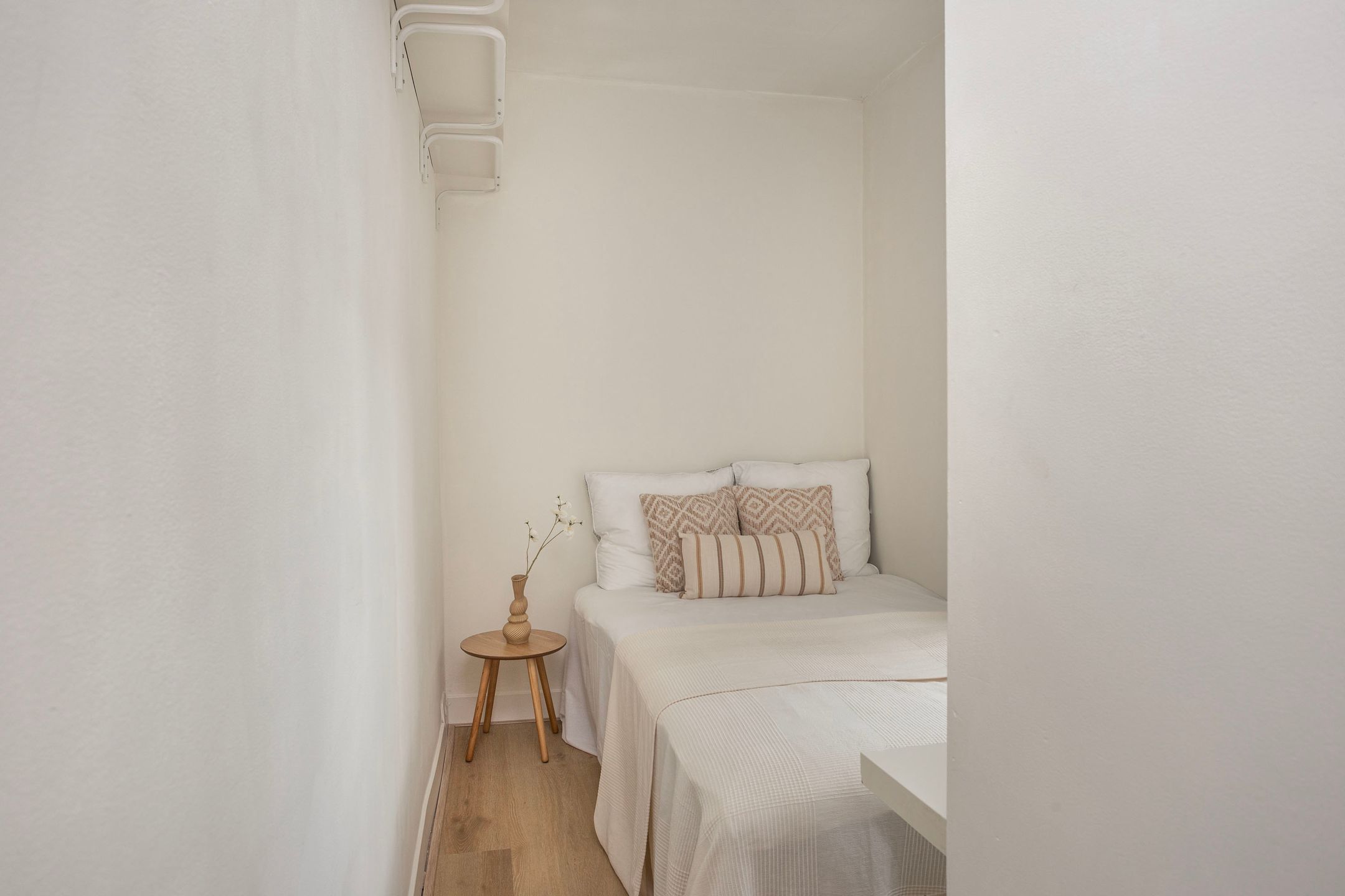 Photo 12 of Minahassastraat 27-B