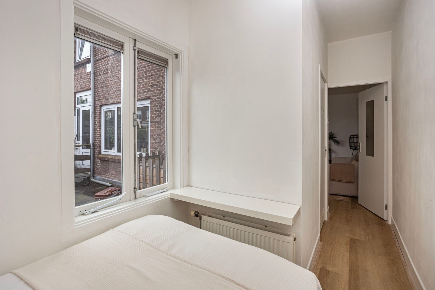 Photo 14 of Minahassastraat 27-B