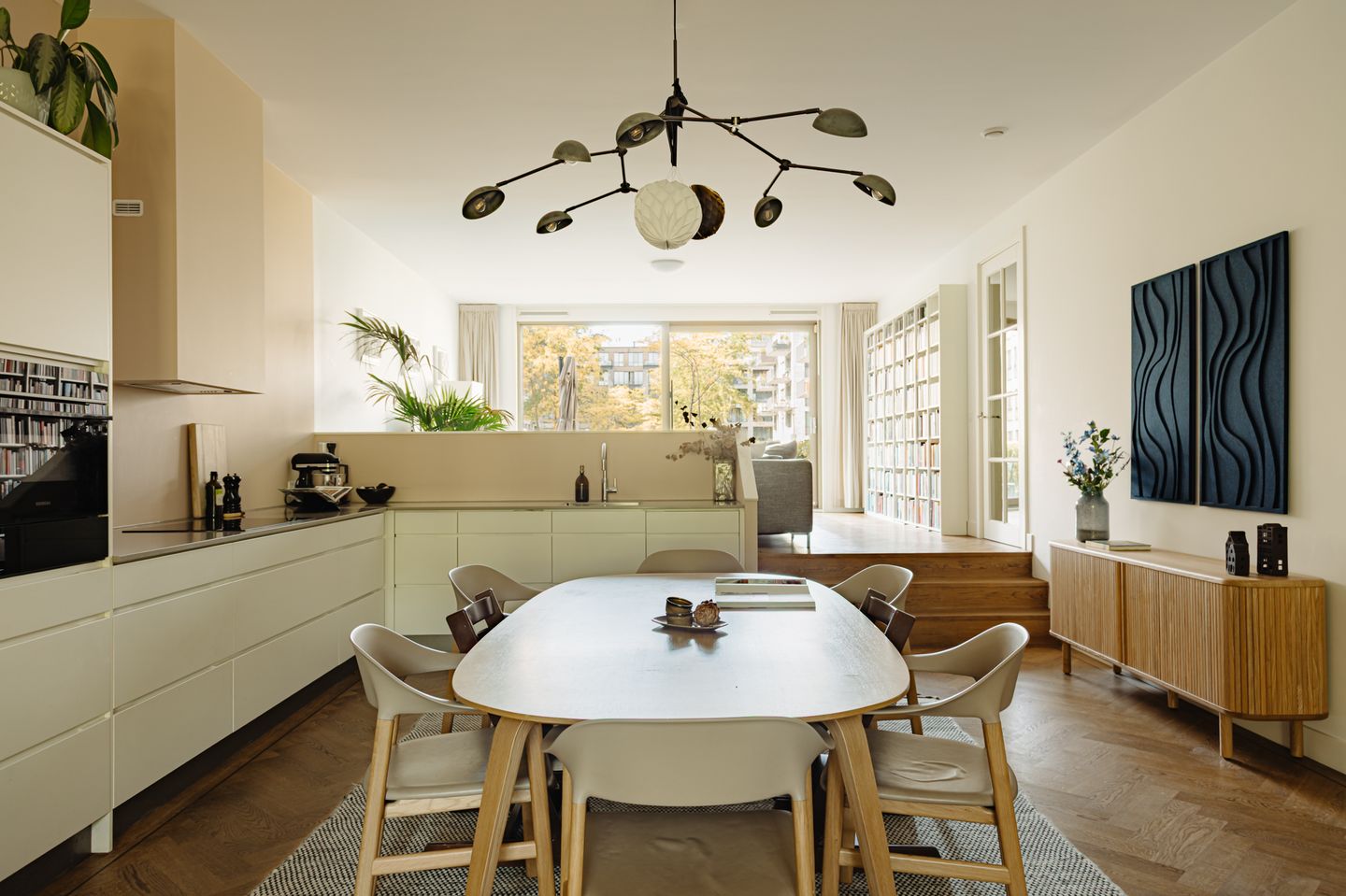 Photo 14 of Saskia van Uijlenburgkade 131