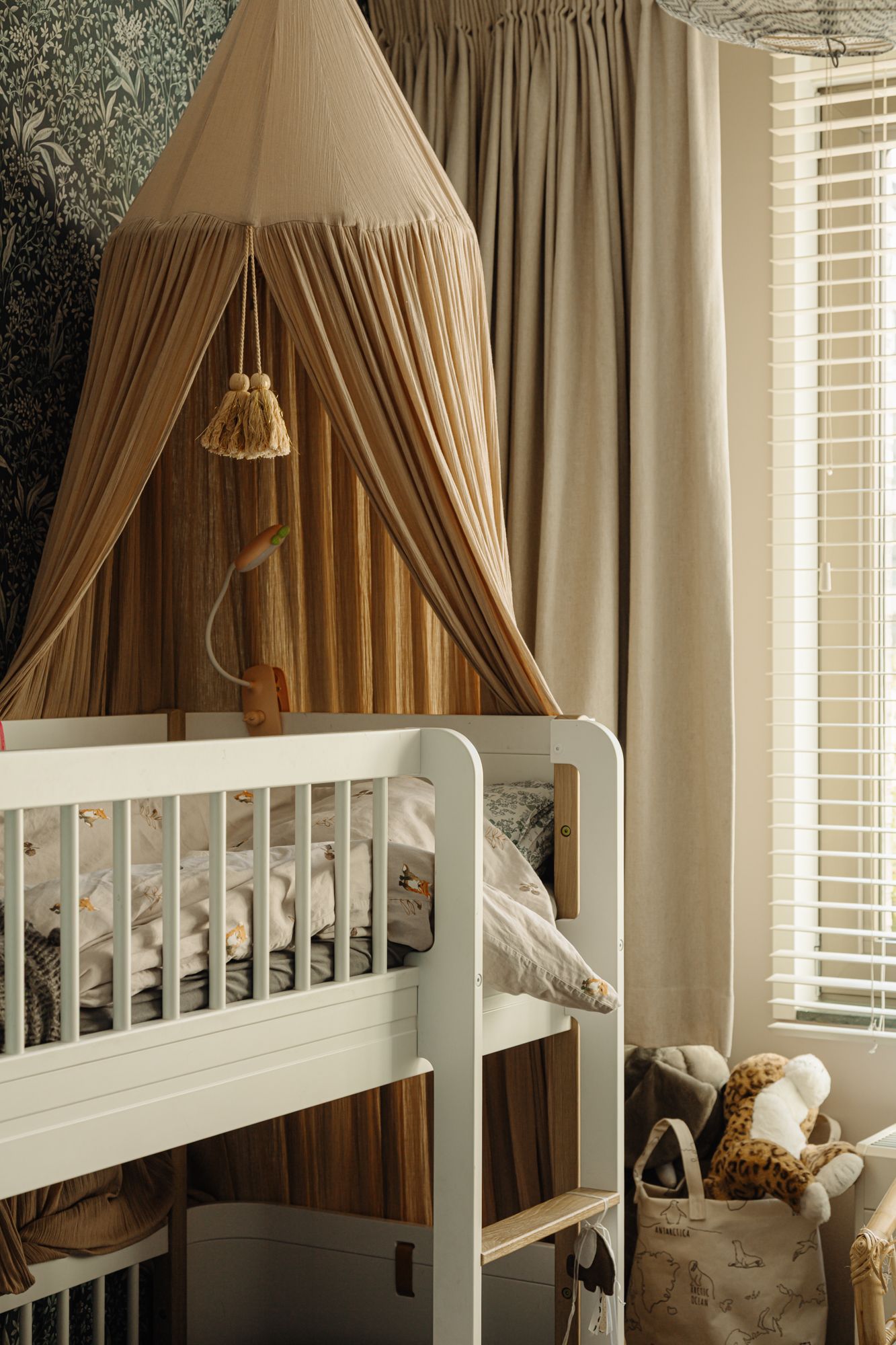 Photo 36 of Saskia van Uijlenburgkade 131