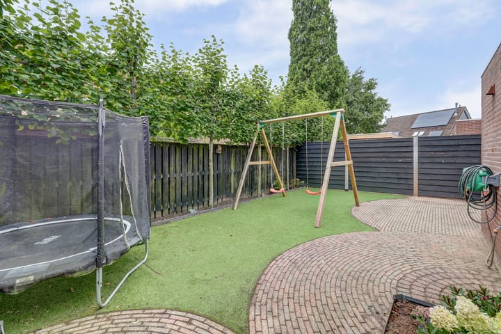 Photo 24 of Eikenlaan 32