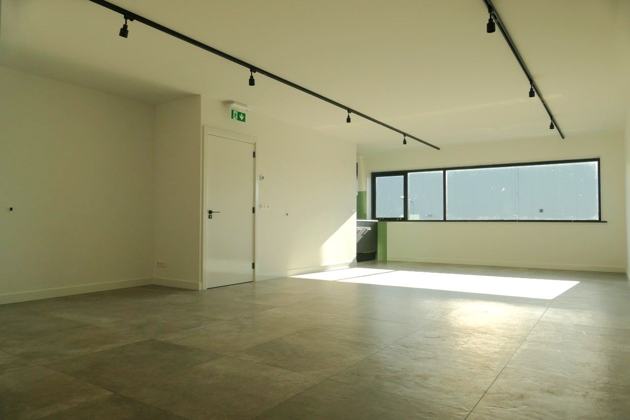 Bekijk foto 1 van Neerlandia 7-F