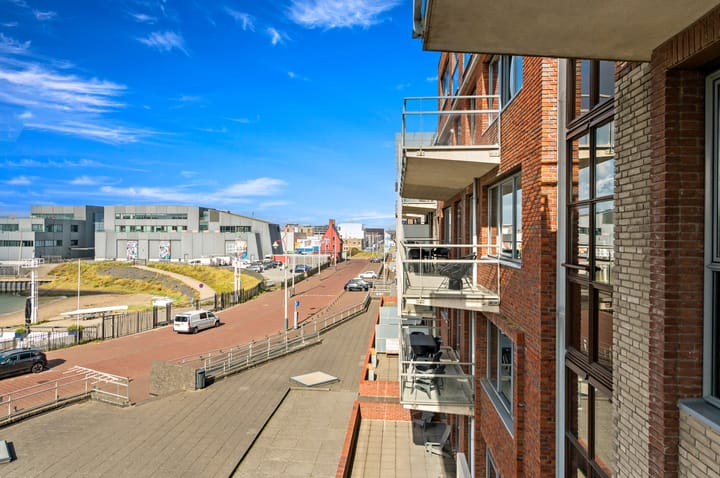 Foto 15 van Hellingweg 64-C