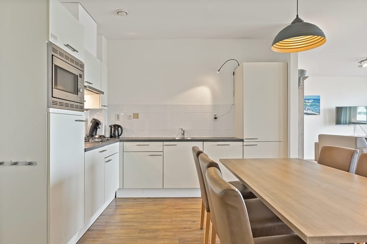 Foto 19 van Hellingweg 64-C