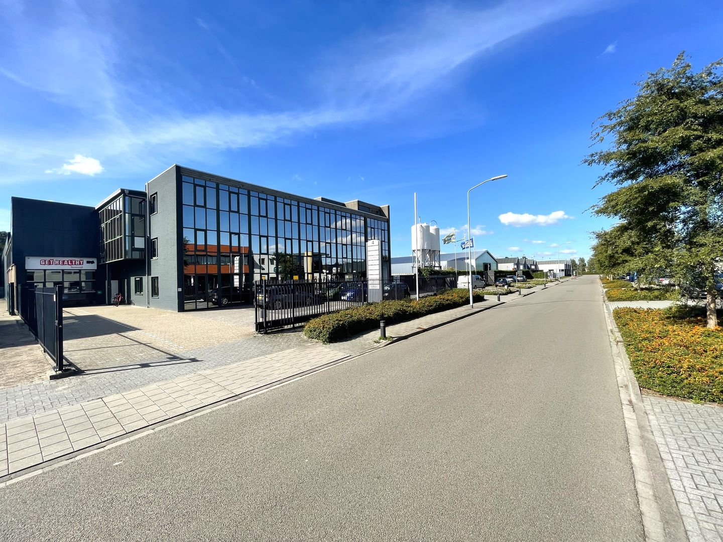 View photo 2 of Gelreweg 4