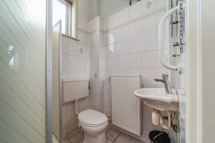 Foto 37 van Emmastraat 84-A