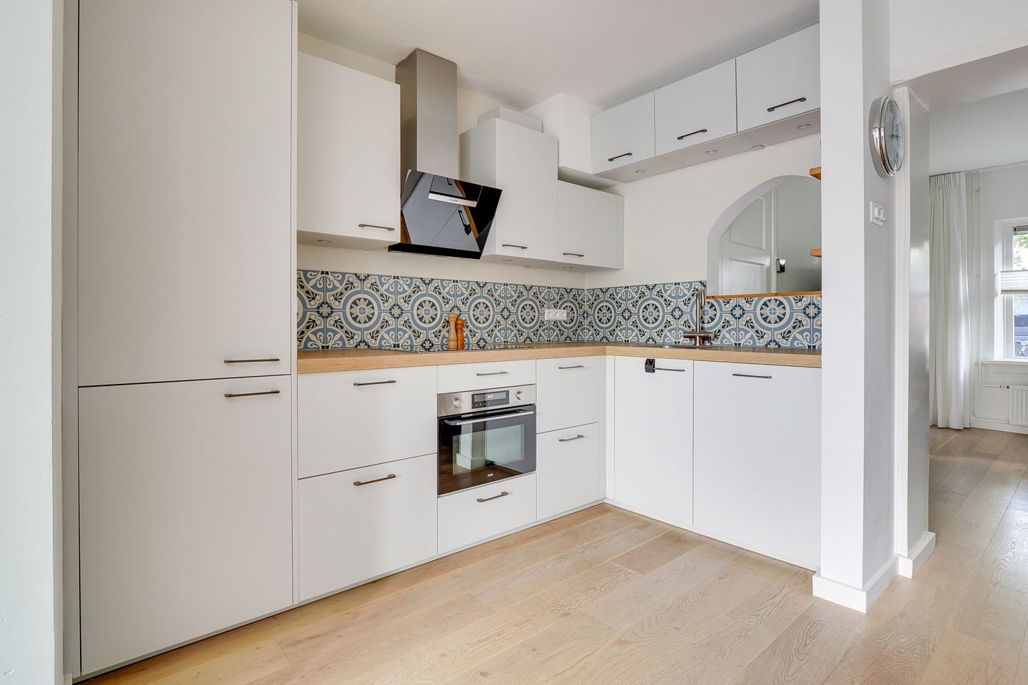 Photo 14 of Hoveniersstraat 3