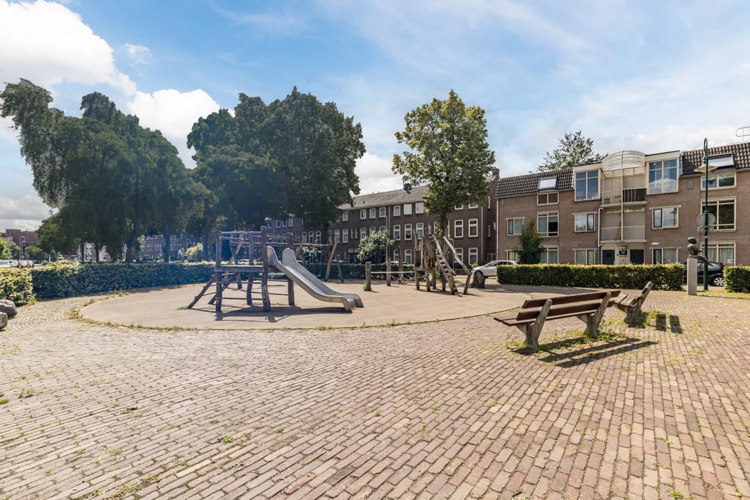 Photo 52 of Hoveniersstraat 3