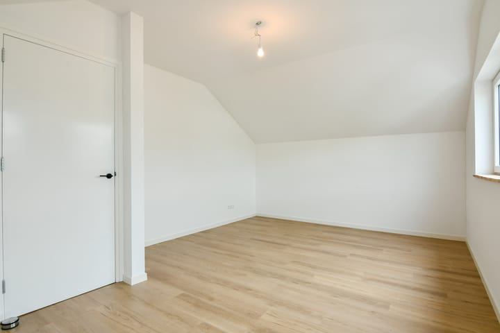 Foto 23 van Koekoeksbloemweg 20